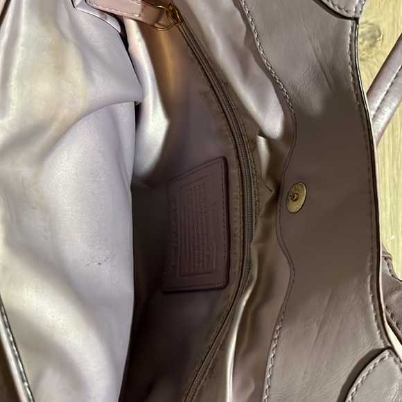 Coach Signatue Lexi Satchel - Picture 11 of 15